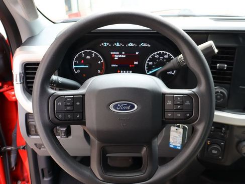 Used 2023 Ford F350 XL w/ 360-Degree Camera Package AWD/4WD image 23