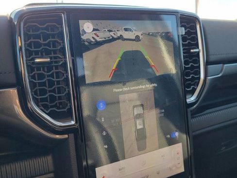 New 2025 Ford Ranger Lariat w/ Black Appearance Package image 20