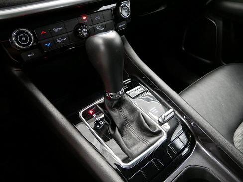 Certified 2022 Jeep Compass Latitude image 39