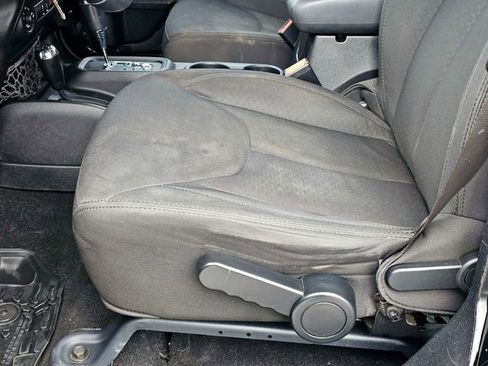 Used 2014 Jeep Wrangler Unlimited Sport w/ Quick Order Package 24S image 20