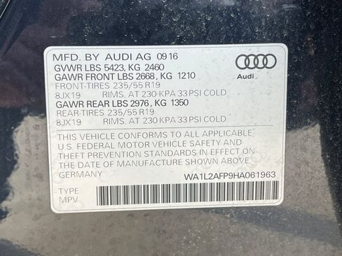 Used 2017 Audi Q5 2.0T Premium Plus w/ Technology Package image 31