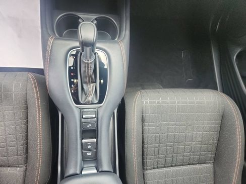 Used 2024 Honda HR-V Sport image 15