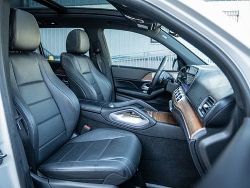 Used 2022 Mercedes-Benz GLS 450 4MATIC w/ AMG Line Exterior image 43