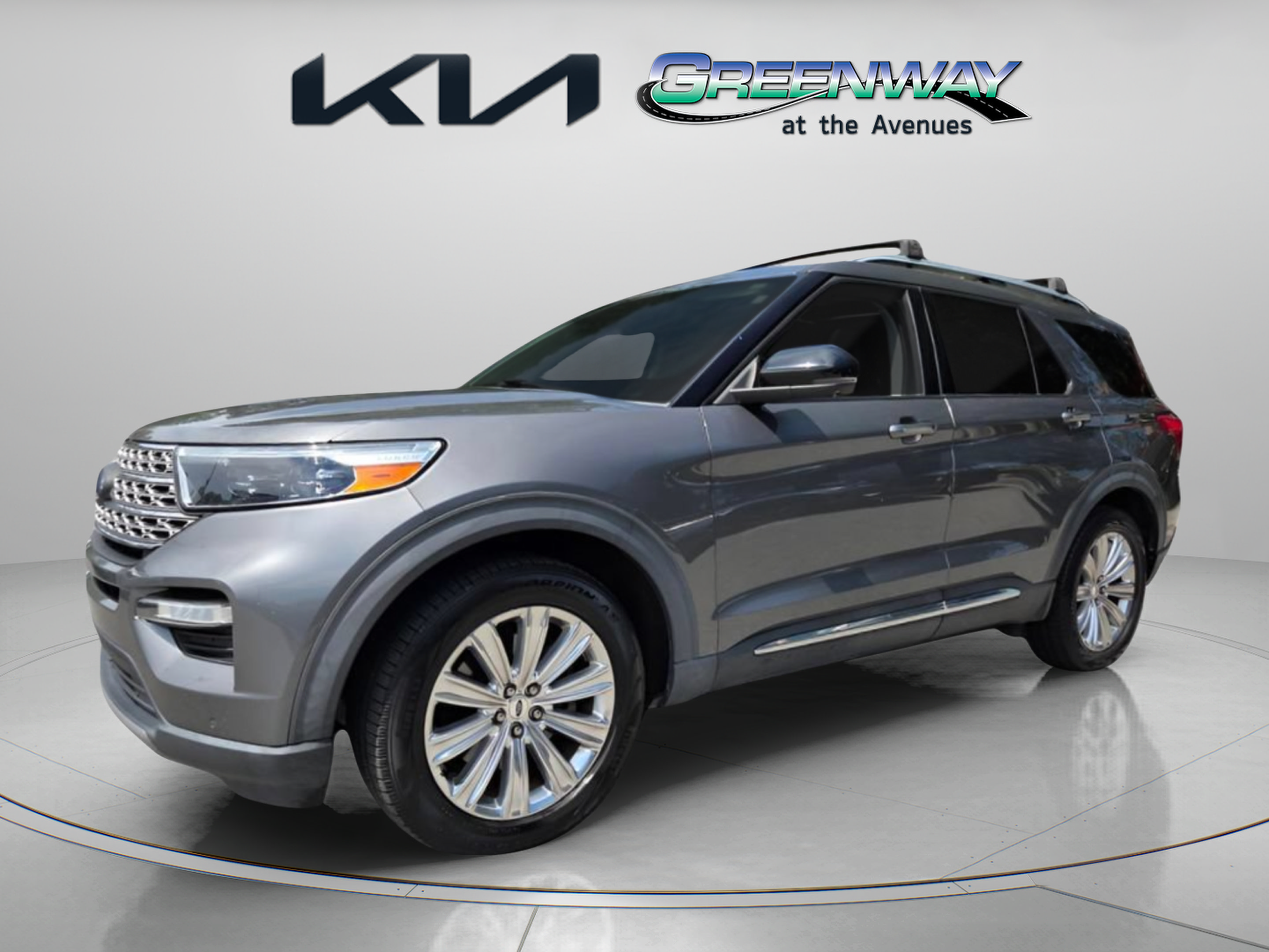 Used 2021 Ford Explorer Limited w/ Hybrid Equipment Group 310A RWD image 3