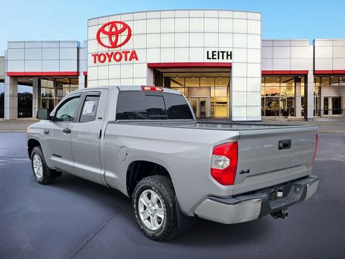 Used 2017 Toyota Tundra SR5 image 7