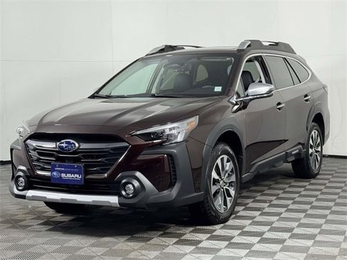 Used 2025 Subaru Outback Touring XT image 7