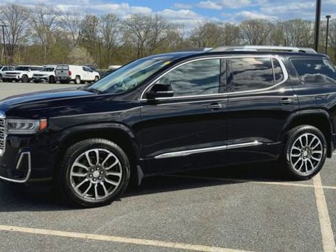 Used 2020 GMC Acadia Denali w/ Technology Package AWD/4WD image 4