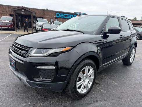 Used 2017 Land Rover Range Rover Evoque SE AWD/4WD image 7