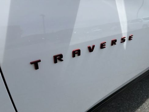 Used 2023 Chevrolet Traverse Premier w/ Redline Edition AWD/4WD image 33