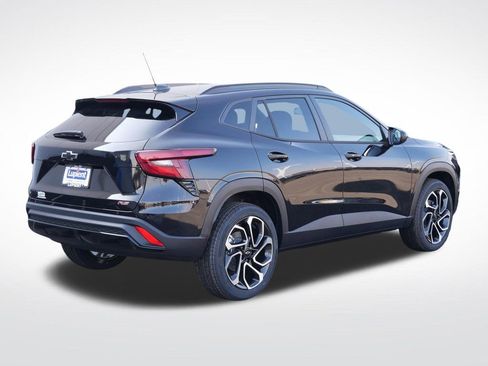 New 2026 Chevrolet Trax RS w/ Driver Confidence Package FWD image 3