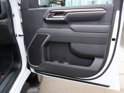 New 2026 Chevrolet Silverado 3500 LT w/ Trail Boss Package image 42