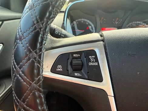 Used 2016 GMC Terrain SLE FWD image 16