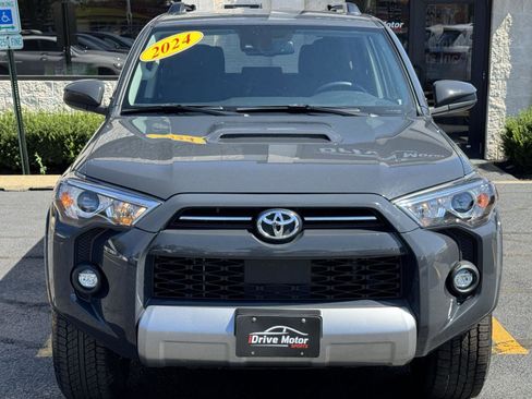 Used 2024 Toyota 4Runner TRD Off-Road image 6