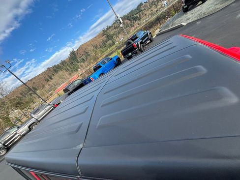 Used 2023 Jeep Wrangler Unlimited image 29