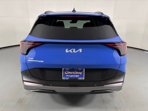 New 2026 Kia Sportage EX image 7