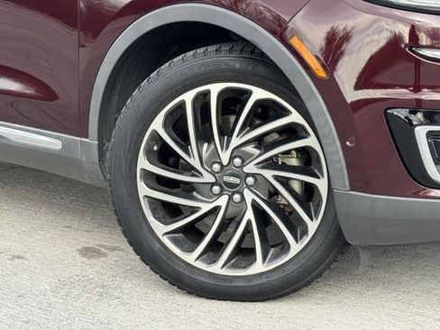 Used 2019 Lincoln Nautilus Reserve image 33