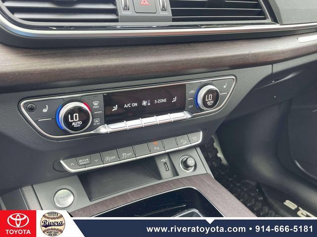 Used 2024 Audi Q5 2.0T Premium AWD/4WD image 30