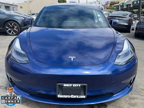 Used 2021 Tesla Model 3 Performance image 2