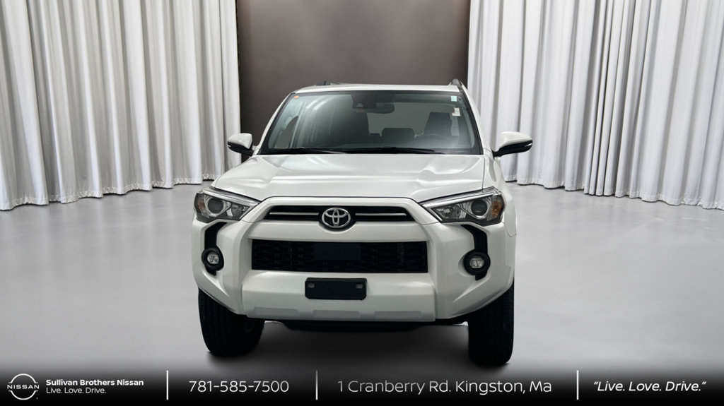 Used 2023 Toyota 4Runner SR5 Premium w/ Moonroof Package AWD/4WD image 2