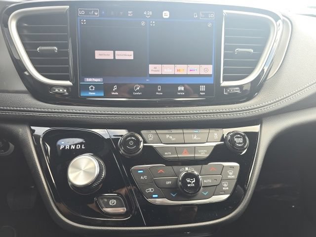 New 2027 Chrysler Pacifica Select AWD/4WD image 23