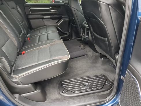 Used 2023 RAM 1500 Laramie AWD/4WD image 18