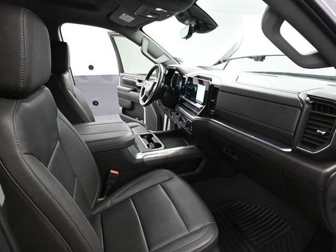 Used 2024 Chevrolet Silverado 2500 LTZ w/ LTZ Plus Package image 56