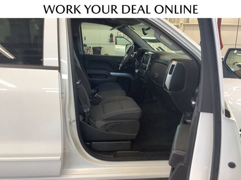 Used 2017 Chevrolet Silverado 1500 LT w/ All Star Edition AWD/4WD image 19