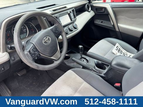 Used 2015 Toyota RAV4 LE AWD/4WD image 10