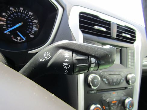 Used 2014 Ford Fusion S FWD image 25