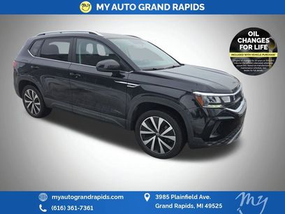 Used 2022 Volkswagen Taos SE