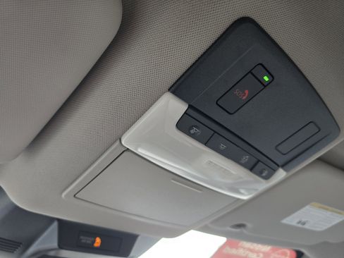 Used 2024 Nissan Rogue SL image 23