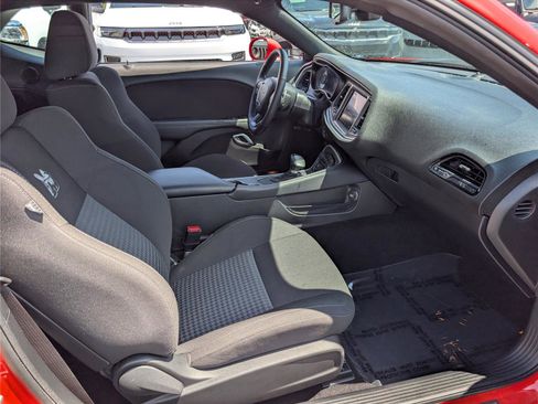 Used 2022 Dodge Challenger R/T Scat Pack RWD image 10