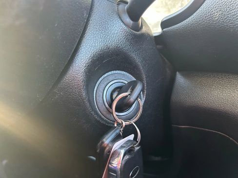 Used 2021 Kia Soul LX image 29