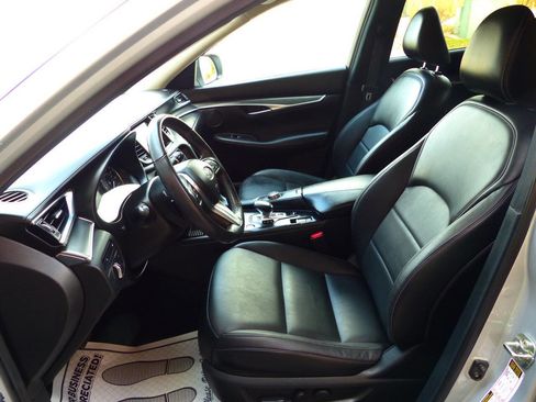 Used 2021 INFINITI QX50 Pure image 25