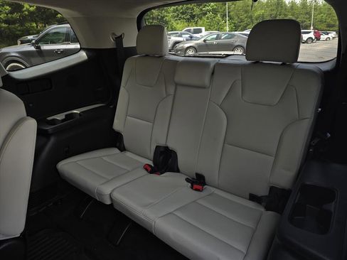 Used 2023 Kia Telluride SX Prestige AWD/4WD image 10