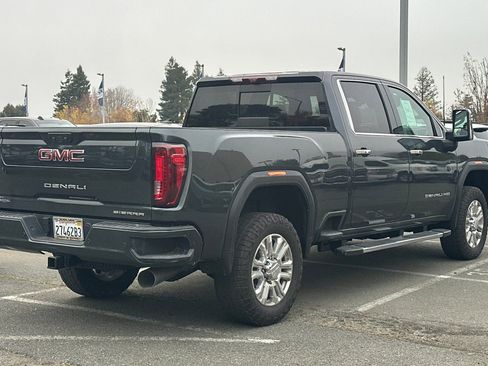 Used 2022 GMC Sierra 2500 Denali w/ Technology Package image 3