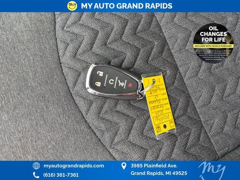 Used 2024 Chevrolet Equinox LT AWD/4WD image 34