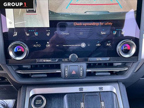 Used 2025 Lexus GX 550 AWD/4WD image 31
