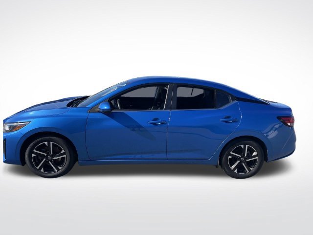 Used 2024 Nissan Sentra SV FWD image 2