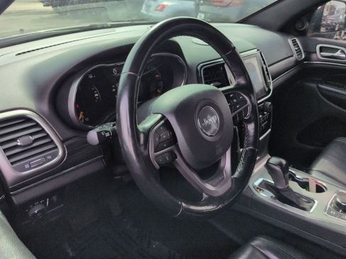 Certified 2020 Jeep Grand Cherokee Limited image 10