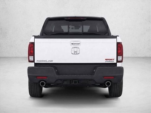 Used 2021 Honda Ridgeline Sport image 6