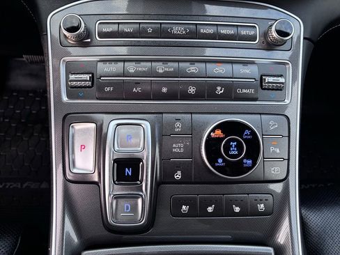 Used 2023 Hyundai Santa Fe Calligraphy AWD/4WD image 31