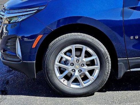 Used 2023 Chevrolet Equinox LT w/ LPO, Floor Liner Package image 15