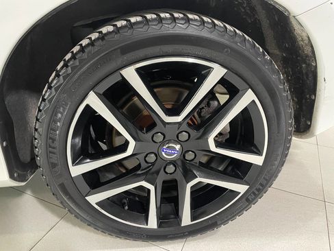 Used 2017 Volvo S60 T5 Dynamic w/ Vision Package image 11