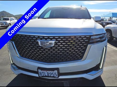 Used 2021 Cadillac Escalade ESV Premium Luxury w/ Driver Assist Tech Package AWD/4WD image 5