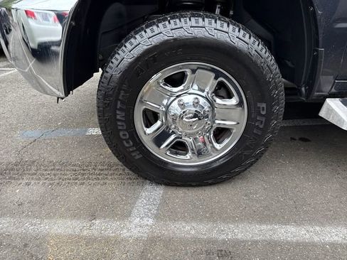 Used 2015 RAM 2500 Tradesman w/ Chrome Appearance Group AWD/4WD image 25