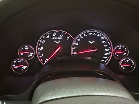 Used 2006 Chevrolet Corvette Convertible RWD image 22