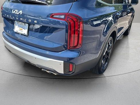 Used 2024 Kia Telluride S FWD image 10