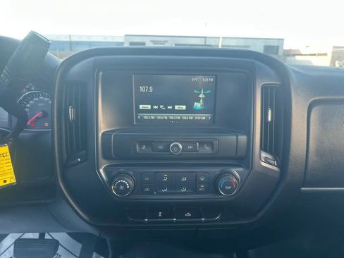 Used 2019 Chevrolet Silverado 2500 W/T RWD image 10
