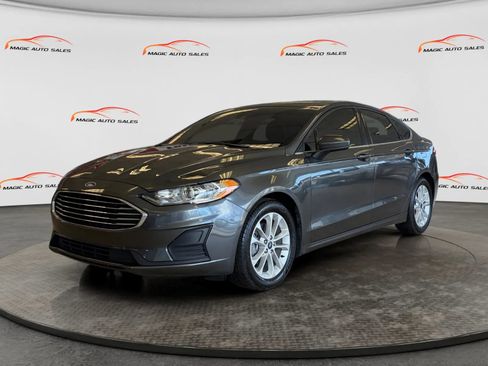 Used 2019 Ford Fusion SE FWD image 36
